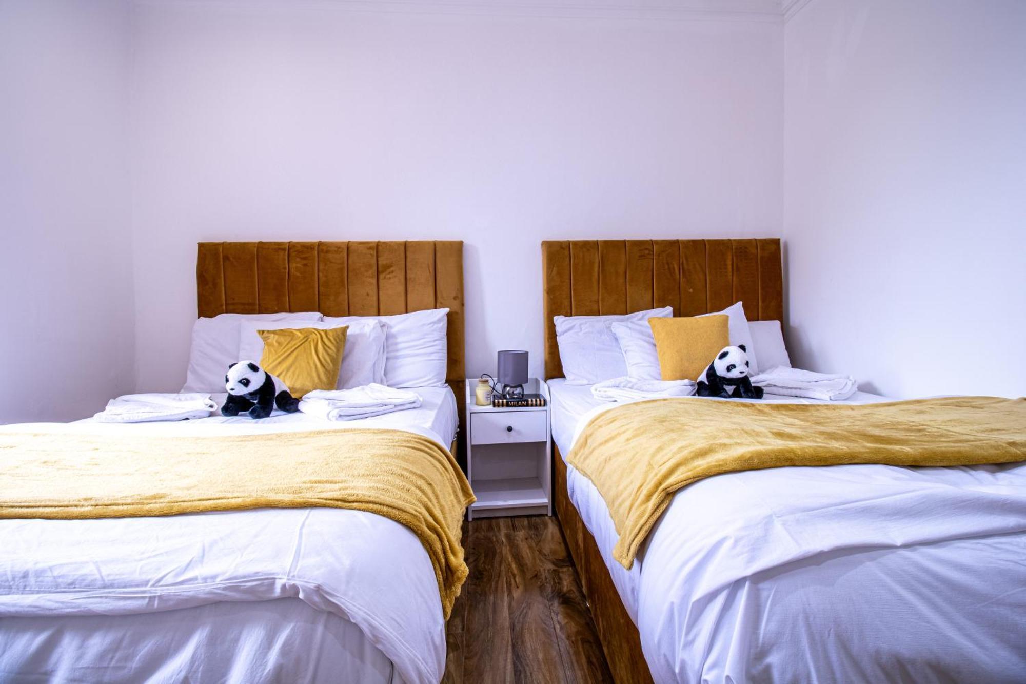 Luxurious Apartments On Oxford Street Лондон Экстерьер фото
