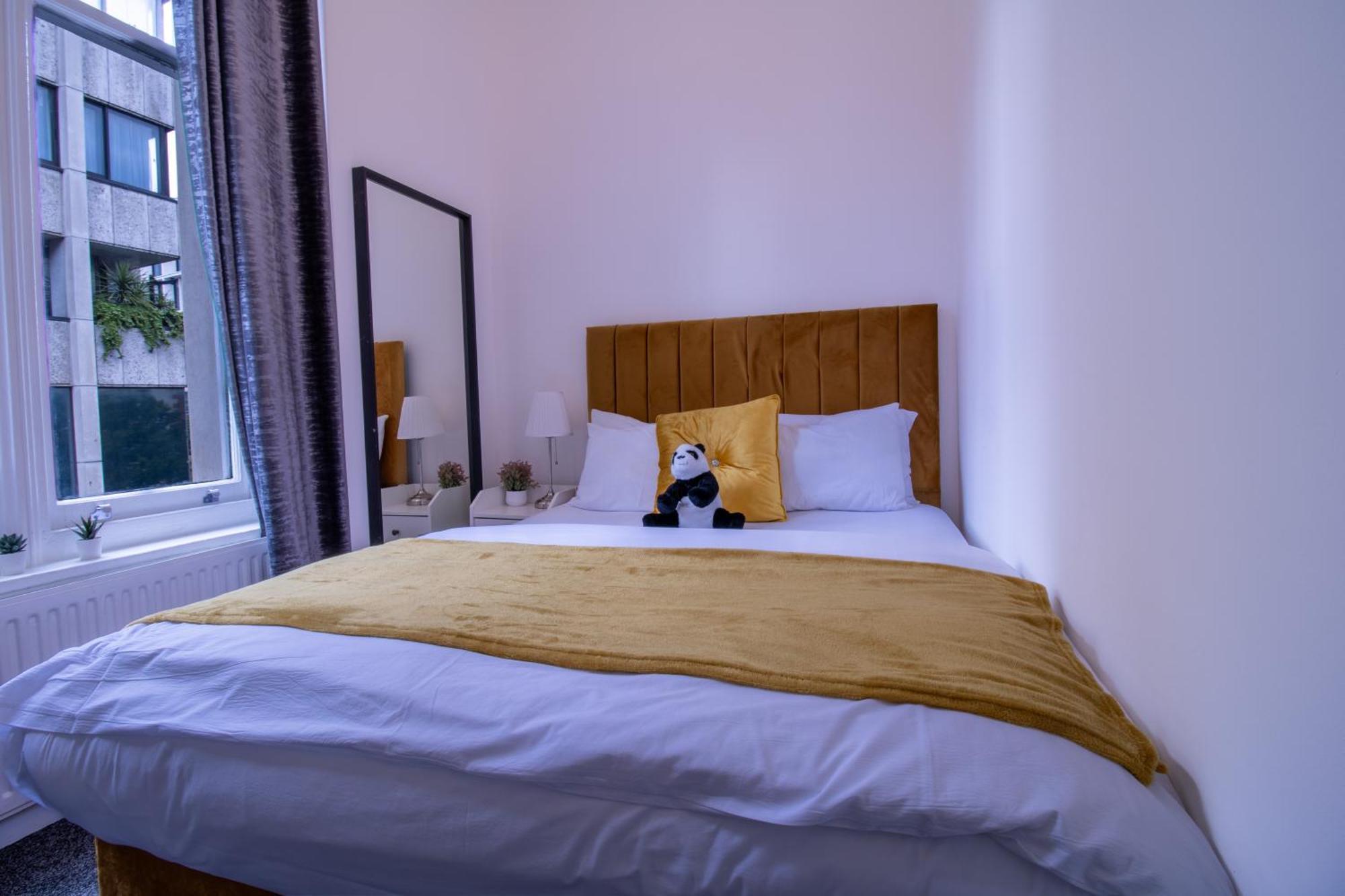 Luxurious Apartments On Oxford Street Лондон Экстерьер фото