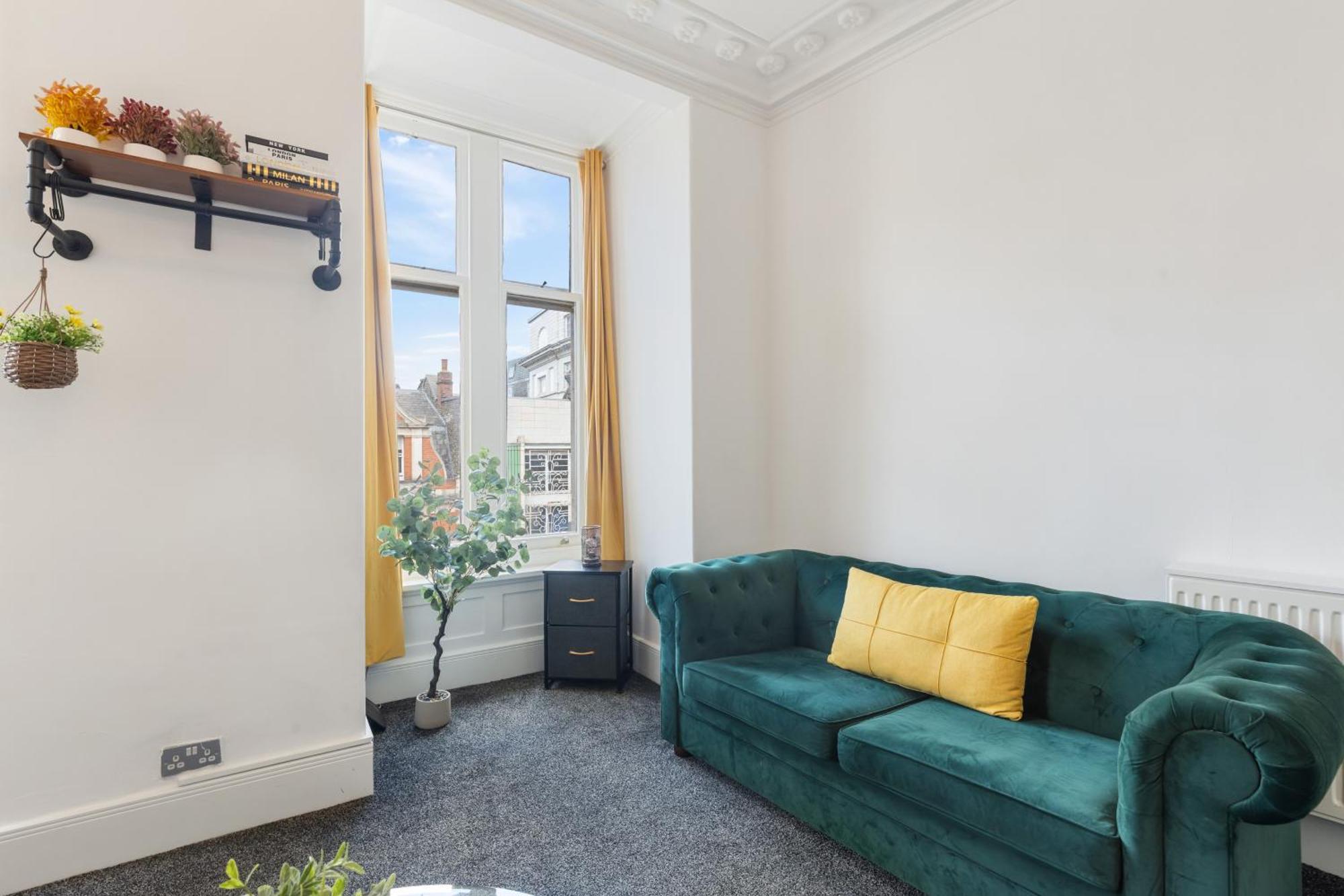 Luxurious Apartments On Oxford Street Лондон Экстерьер фото